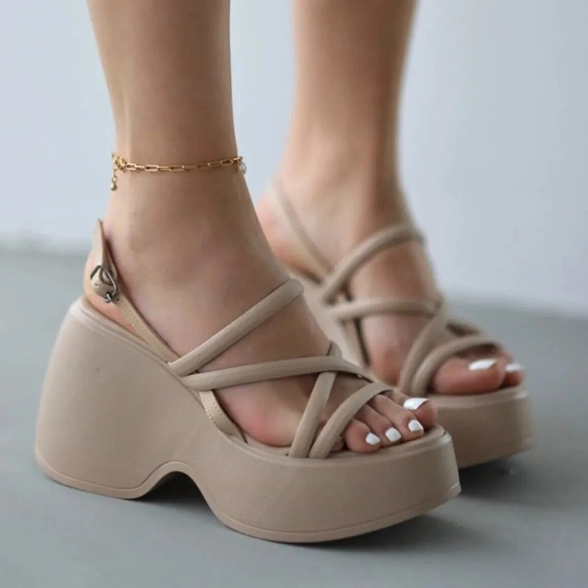 Diana - Chunky Wedge Sandals Beige