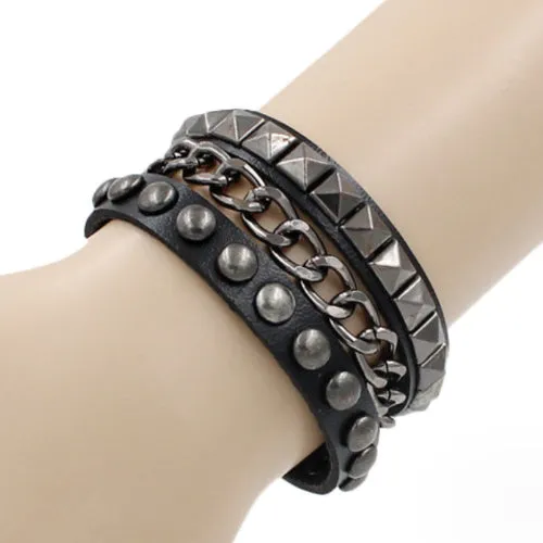 Fashionable Gothic Exaggerated Rivet Bracelet