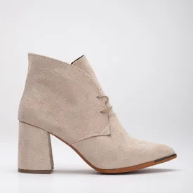 Glinda - Beige Suede Boots