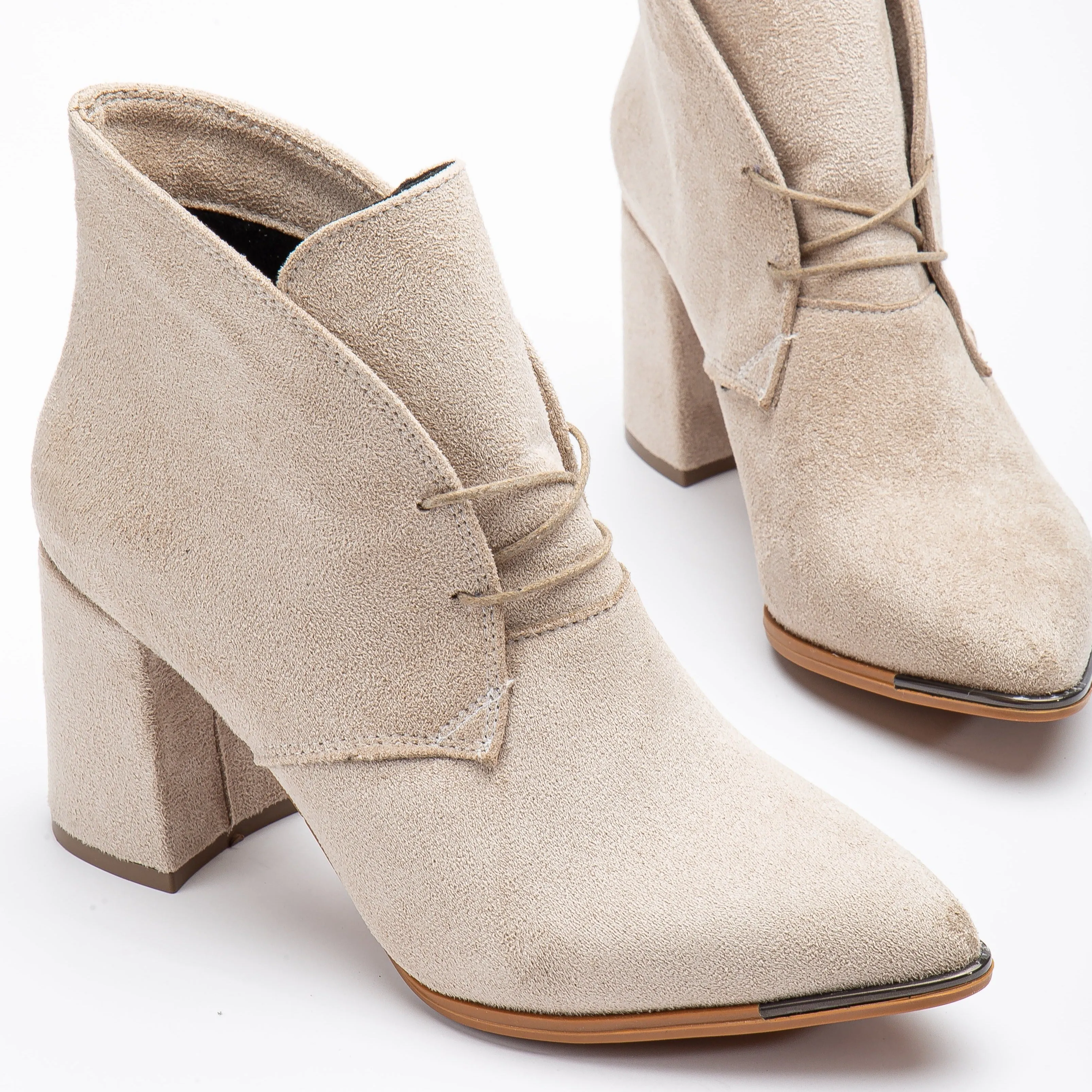 Glinda - Beige Suede Boots