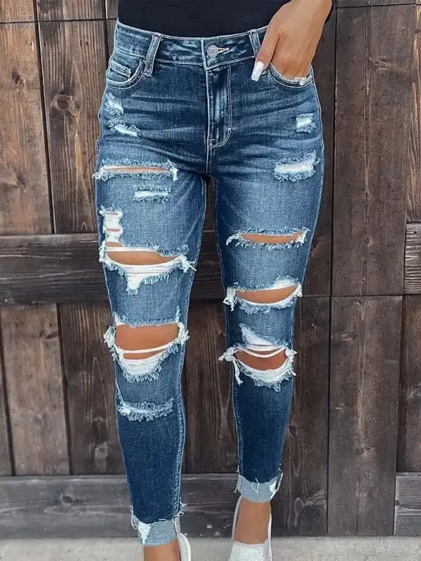 Women’s Rip Distressed Lined With Plaid Print Curvy Fit Skinny Jeans
